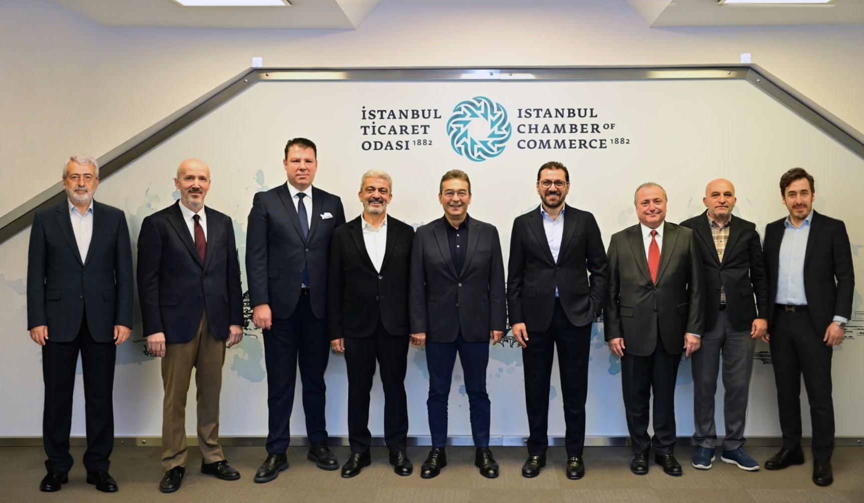 OTOMOTİV SEKTÖRÜNÜN DÖNÜŞÜMÜ  İTO SEÇİMLERİNE TAŞINIYOR!