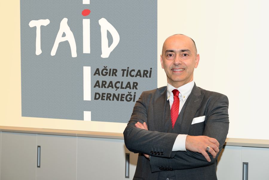 AĞIR TİCARİ ARAÇLAR DERNEĞİ TAİD’İN YENİ BAŞKANI ÖMER BURSALIOĞLU OLDU