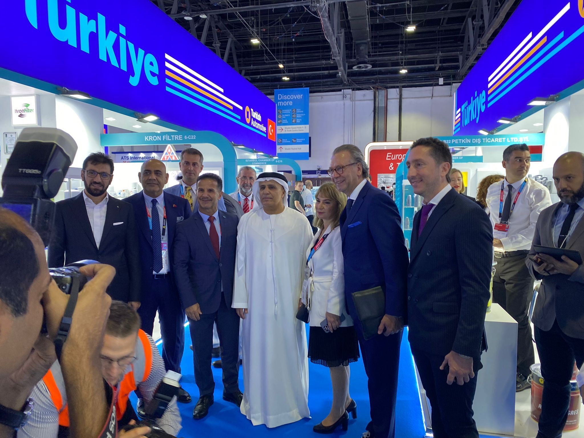 AUTOMECHANIKA DUBAİ, KAPILARINI ZİYARETÇİLERE AÇTI