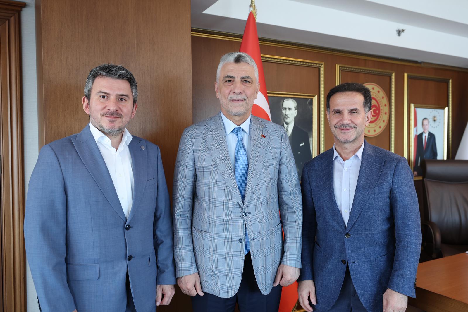 OTOMOTİV SATIŞ SONRASI TEMSİLCİLERİ, TİCARET BAKANI ÖMER BOLAT İLE BİR ARAYA GELDİ