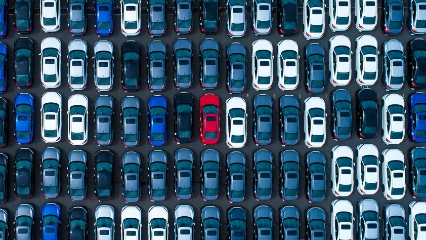 OTOMOTİV SANAYİİ ÜRETİMİDE YÜZDE 4, İHRACATI YÜZDE 7 BÜYÜDÜ!