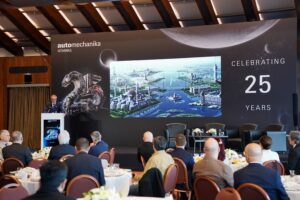 OTOMOTİV ENDÜSTRİSİNİN “EN”LERİ 25. YILDA BULUŞTU